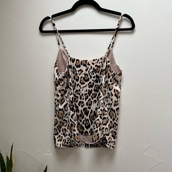 Socialite Leopard Print Tank Top - Picture 3 of 5